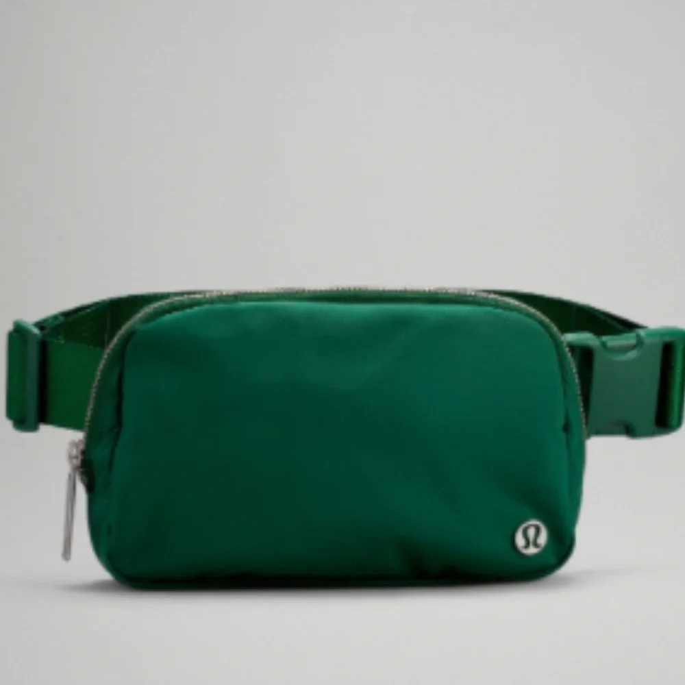 lululemon athletica dark green crossbody belt bag